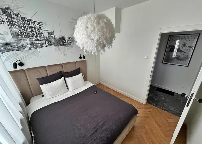 Apartament Monte Cassino 26 Piękna Kamienica 300m Do Molo *