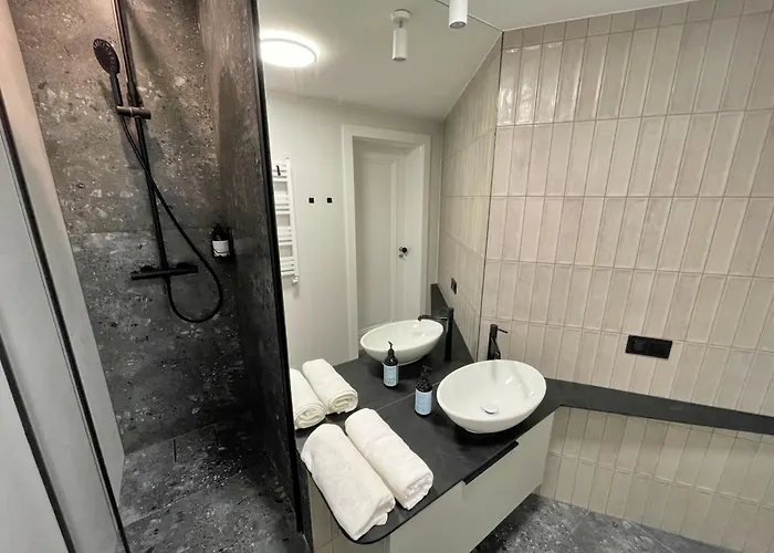 Apartment Monte Cassino 26 Piekna Kamienica 300m Do Molo Zoppot